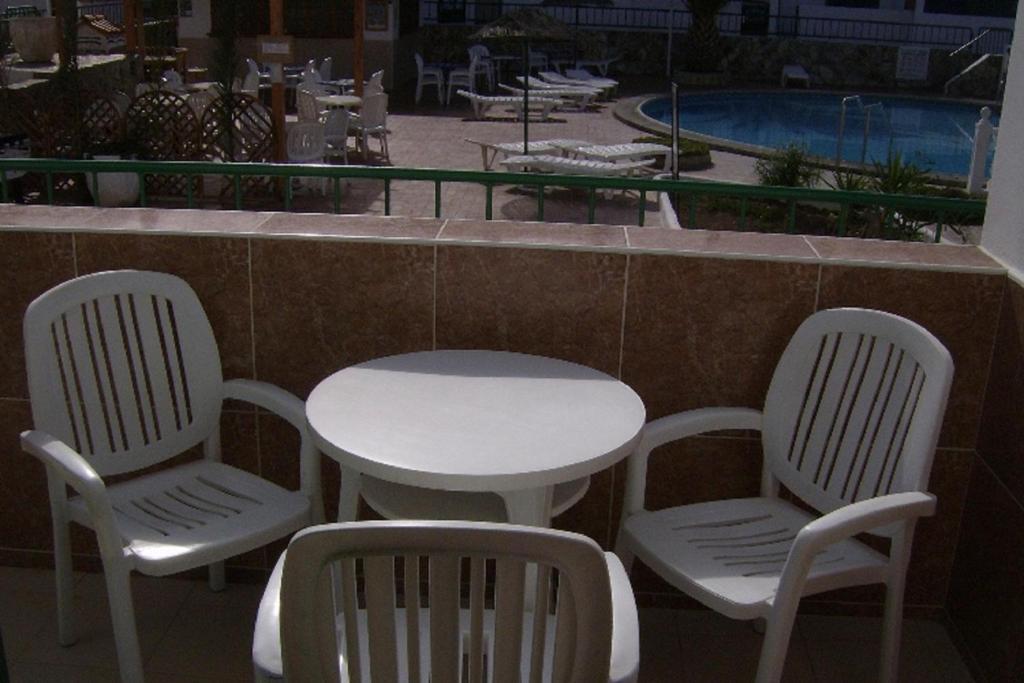 Apartamentos Alondras Park طوستا ديل سيلونثيو المظهر الخارجي الصورة